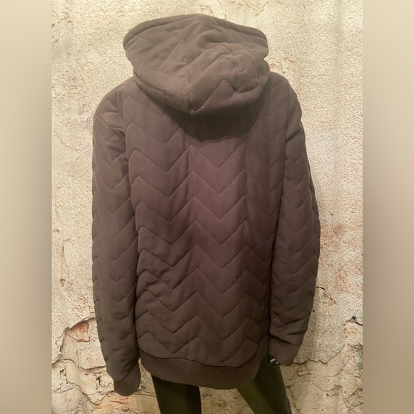 DC Shoes Black Quilted Hoodie Jacket - Picture 6 of 11